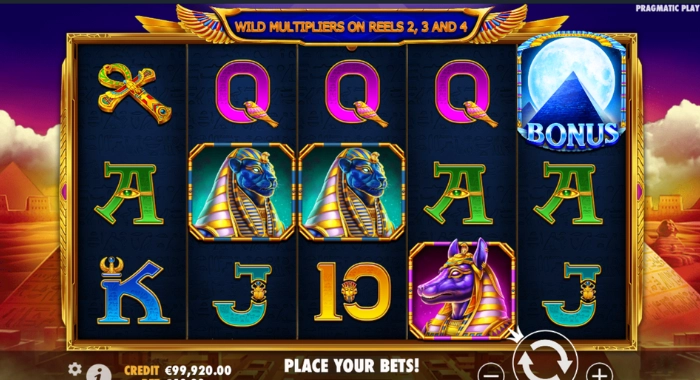 A screenshot of the Fortune of Giza slot game by Pragmatic Play, showing a 5x3 reel grid with Egyptian symbols, including a prominent 